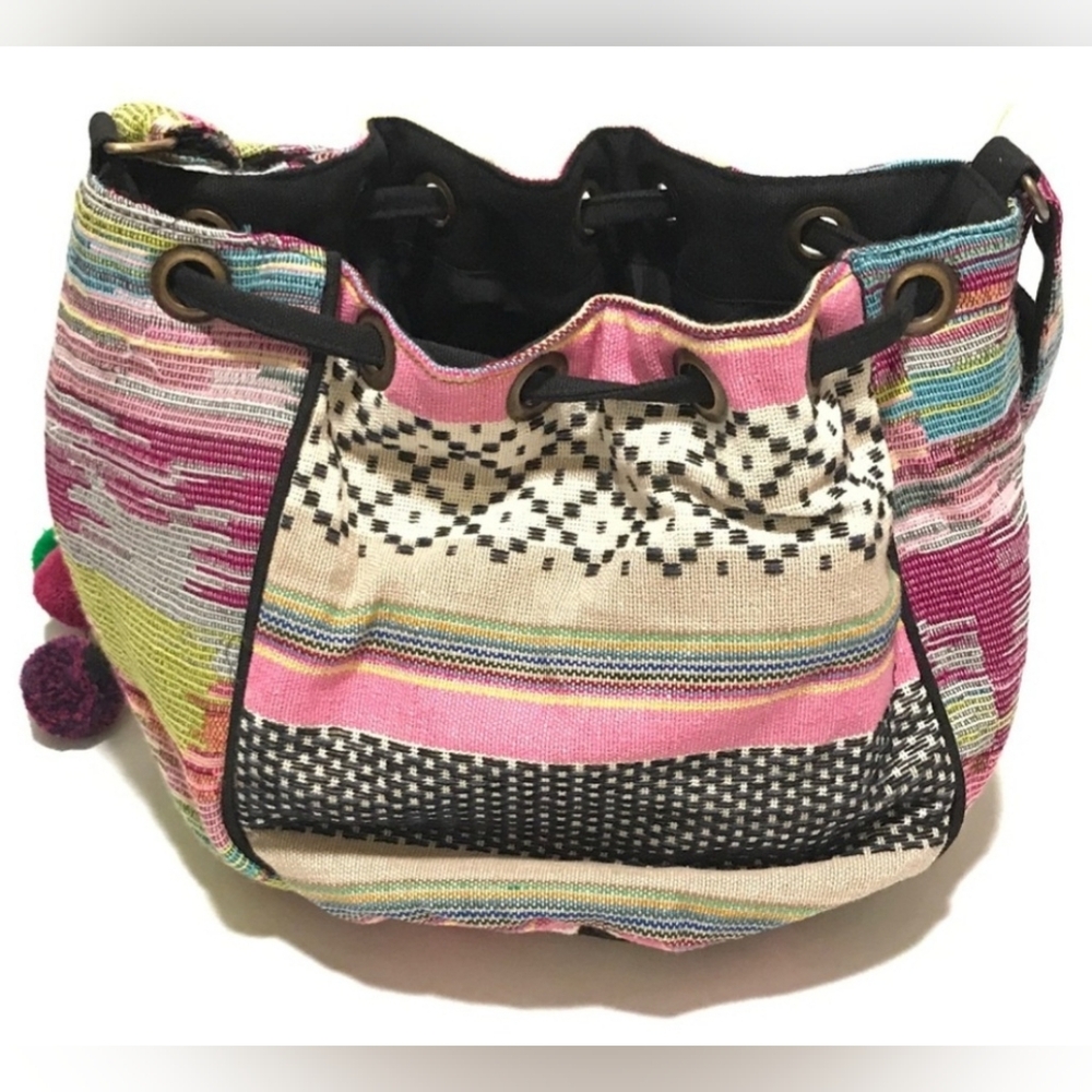 NWOT Boho Multicolor Bucket Bag.